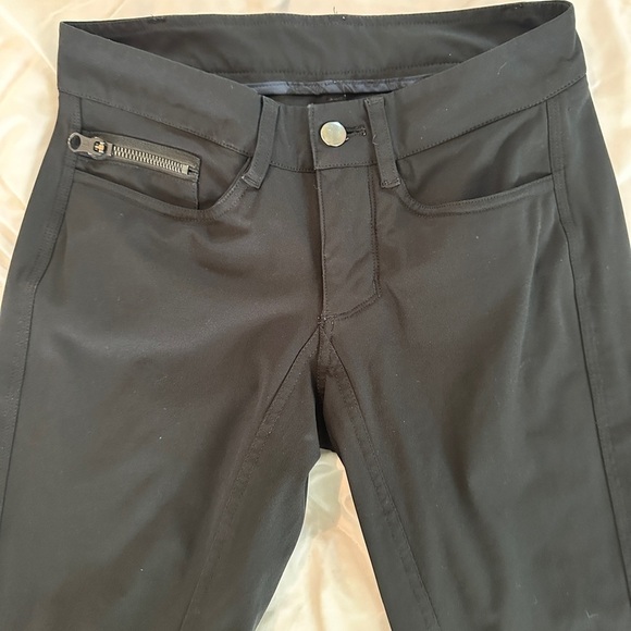Lululemon Everyday Pants for Women. Size XS-S - Picture 10 of 13